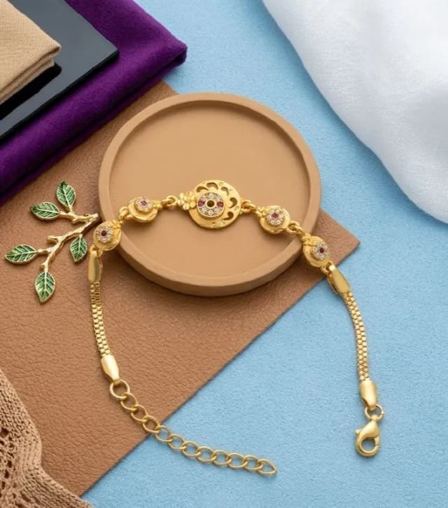 Gold Round Medallion Ruby Bracelet