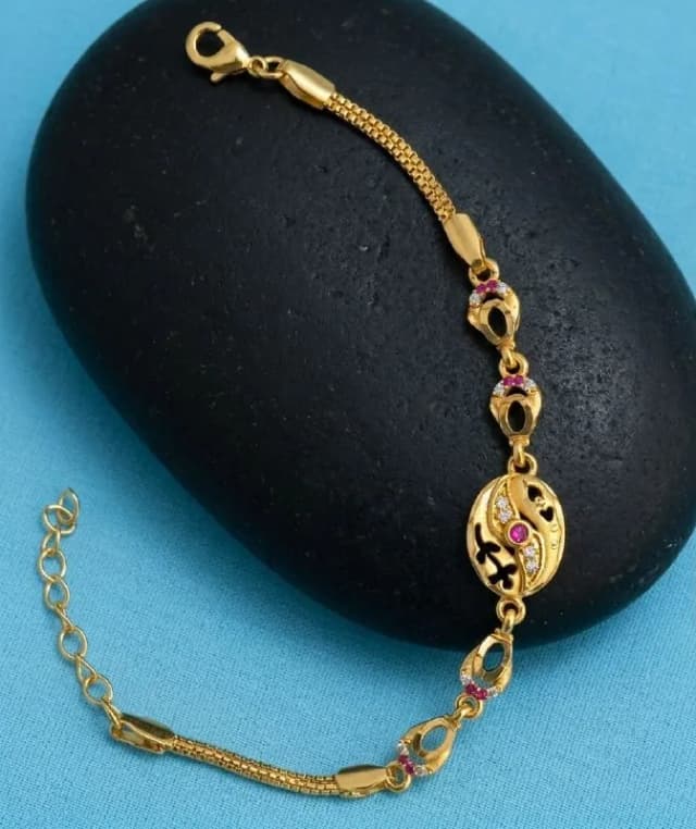 Gold Teardrop Ruby Chain Bracelet