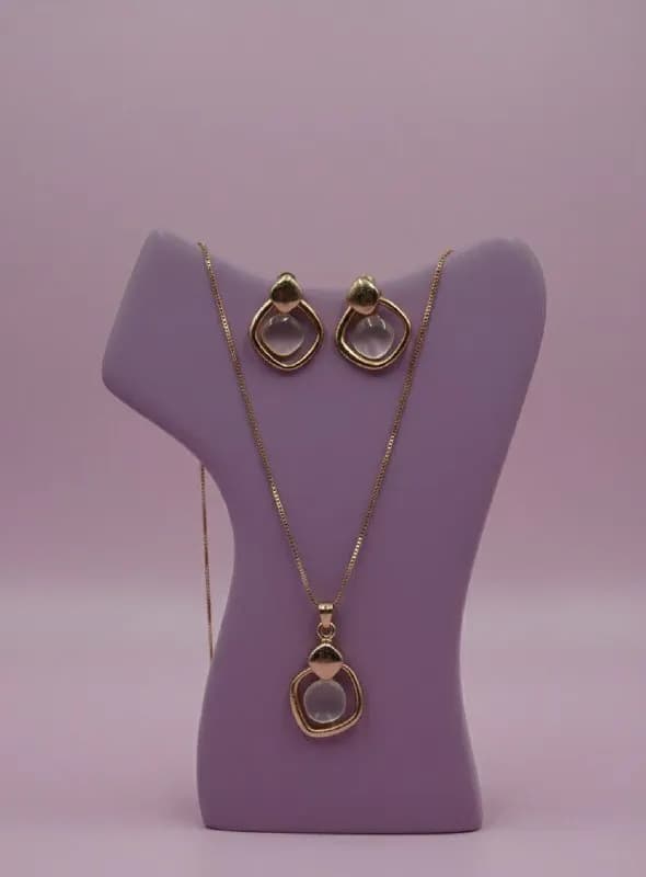 Pendant Sets — 34 pieces