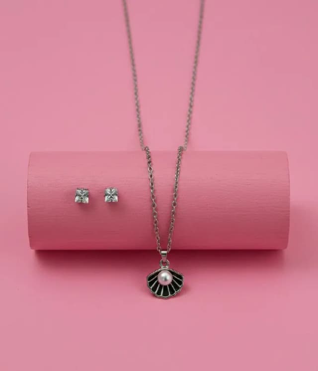 Silver Black Shell Pearl Pendant Set