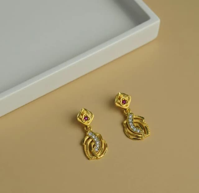 Matte Gold Pink Floret Paisley Earrings