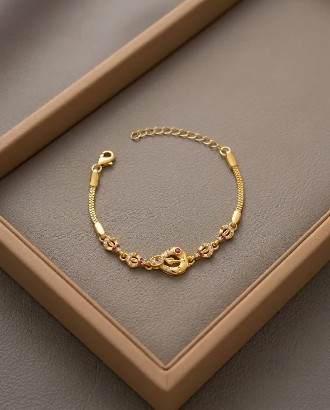 Gold Paisley Petal Chain Bracelet