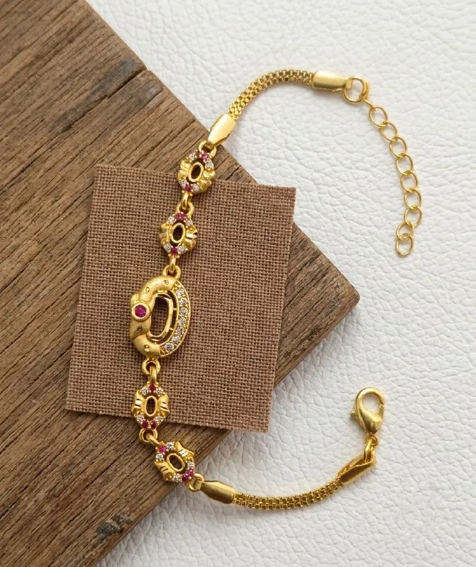 Gold Oval Motif Ruby Chain Bracelet