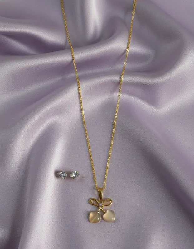 Gold Bow Cream Heart Pendant Set