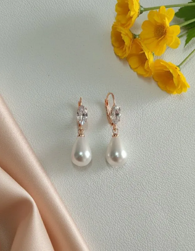 Rose Gold Crystal Pearl Drop Earrings